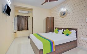 Treebo Everest Residency Tidel Park, 15 Mins From Coimbatore International Airport